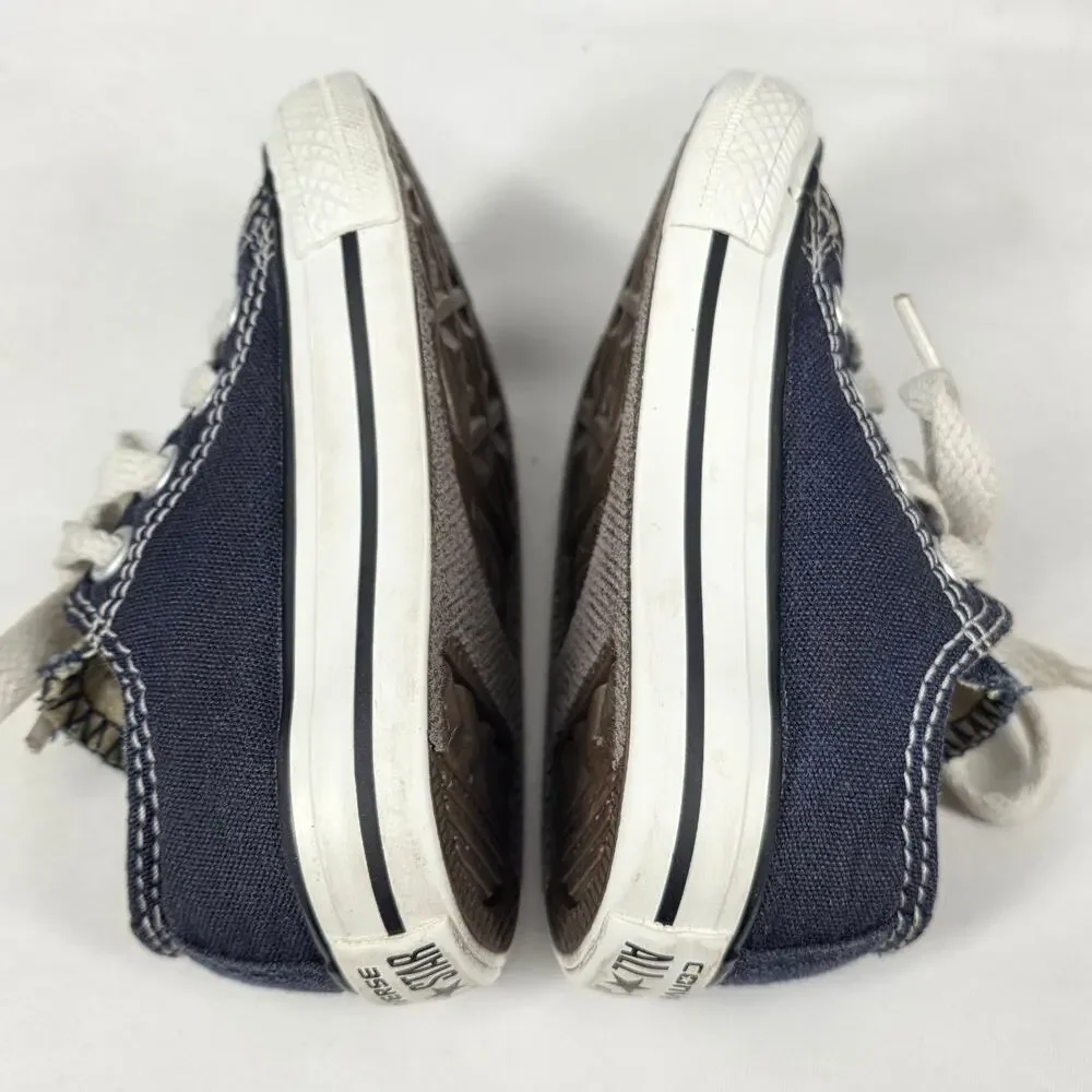 CONVERSE INFANT CHUCK TAYLOR ALL STAR – NAVY CANVAS – SIZE 4 US – CLASSIC STYLE